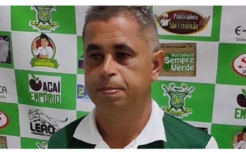 Jânio Fialho, novo treinador do Coruripe 