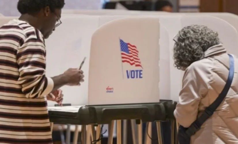 O republicano Donald Trump e a democrata Kamala Harris brigam, voto a voto, pela vaga de futuro chefe da Casa Branca.