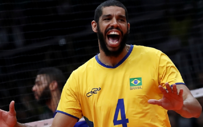 Brasil venceu a França e se garantiu nas quartas de final do vôlei