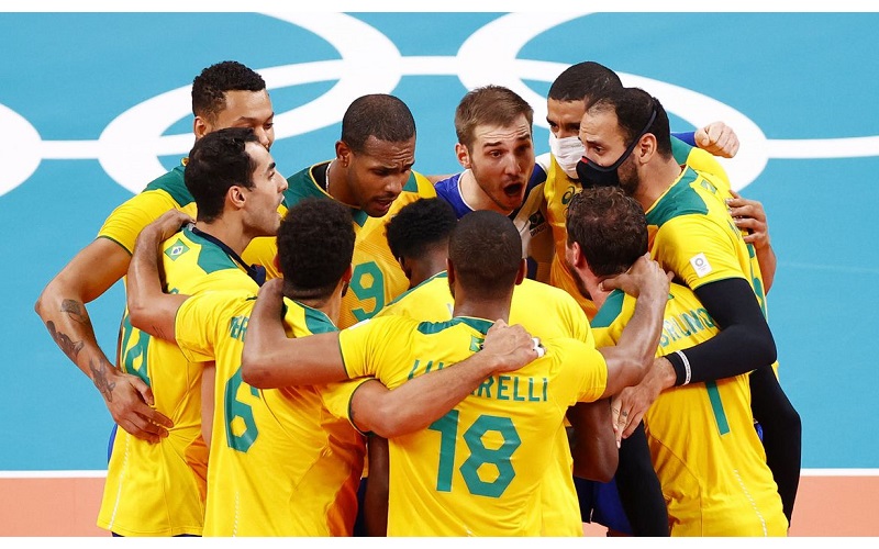 Brasil vence Argentina de virada, em duelo emocionante