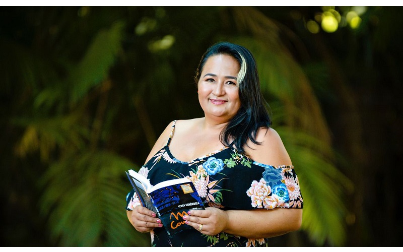 Kennya Silva, a Maria Quarqué